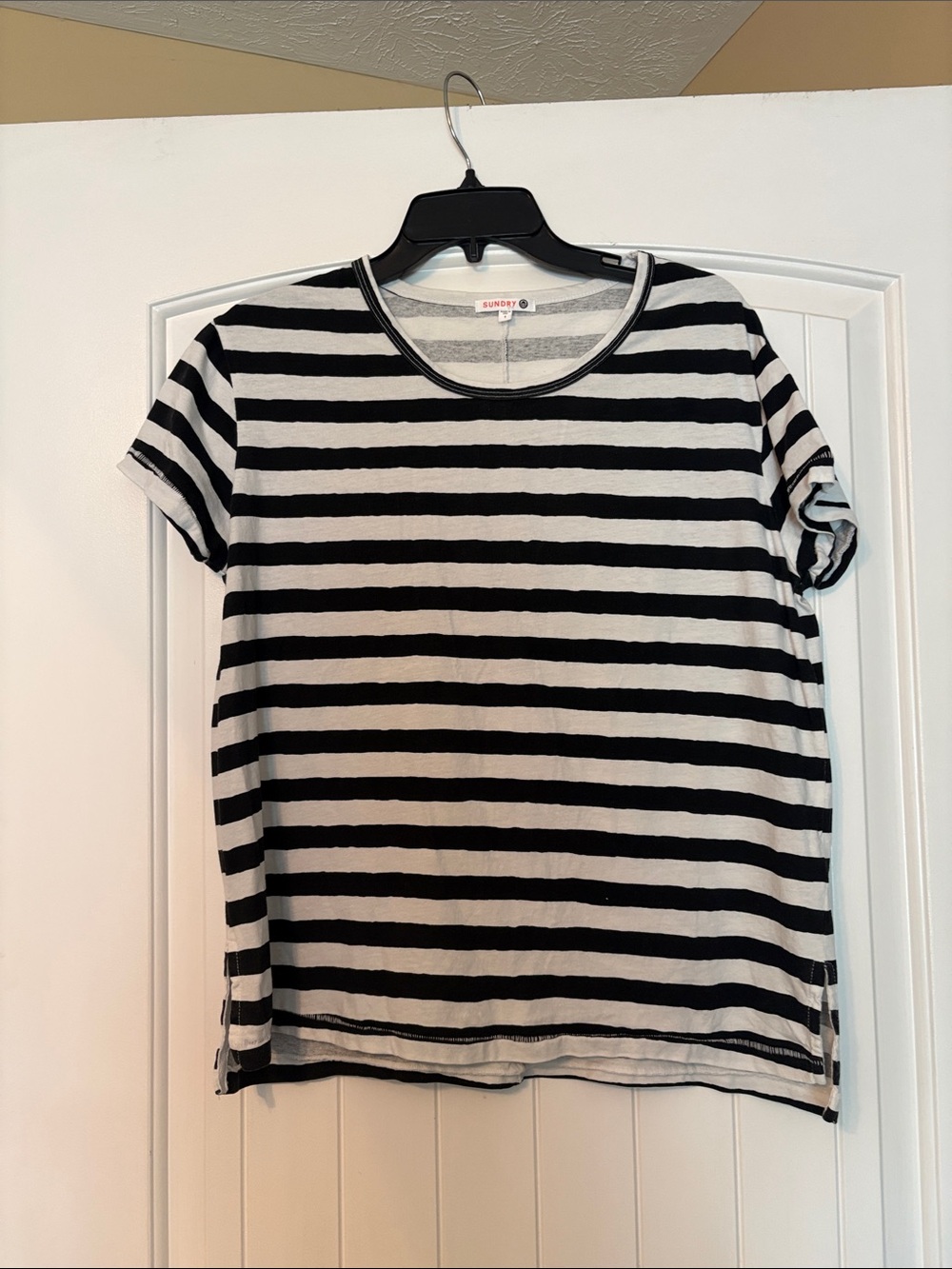 Sundry Black & White Striped Short Sleeve Tee